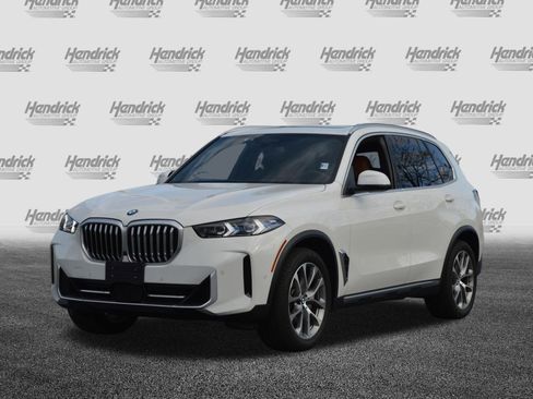 Certified 2024 BMW X5 xDrive40i w/ Premium Package image 7