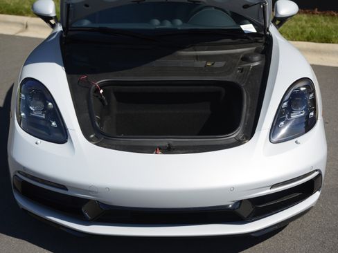 Certified 2024 Porsche 718 Boxster GTS RWD image 31