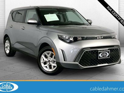 Certified 2025 Kia Soul LX w/ LX Technology Package