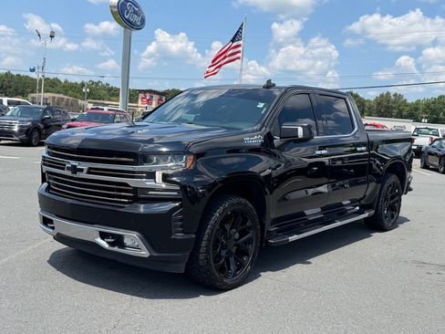 Used 2021 Chevrolet Silverado 1500 High Country w/ Safety Package II AWD/4WD image 8