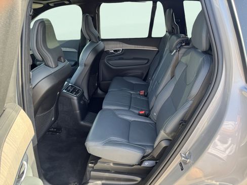 Used 2024 Volvo XC90 T8 Ultimate w/ Lounge Package image 23