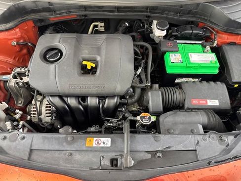 Used 2022 Kia Soul LX w/ Technology Package FWD image 19