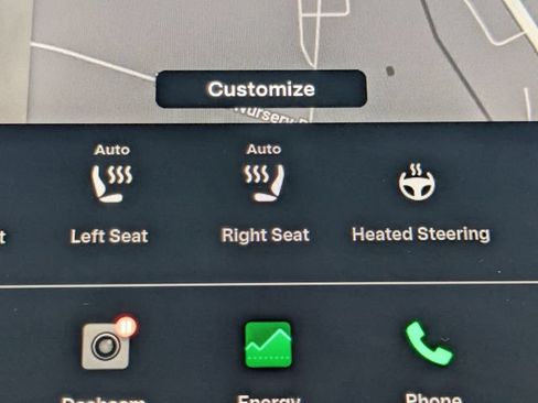 Used 2022 Tesla Model Y Long Range AWD/4WD image 32