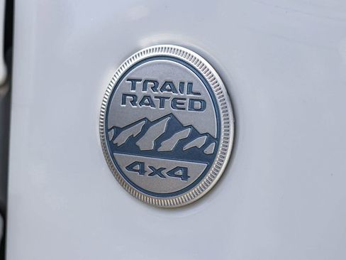 Used 2024 Jeep Wrangler Unlimited Sahara AWD/4WD image 26