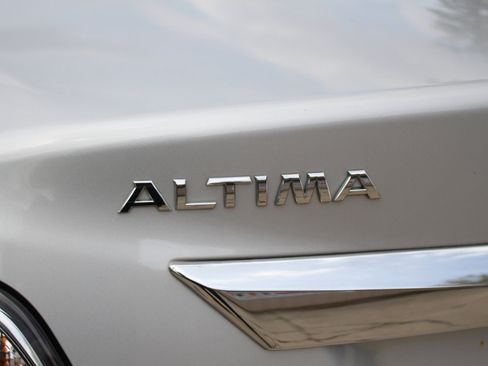 Used 2015 Nissan Altima 2.5 SL image 44