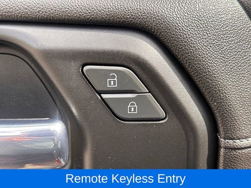 Used 2020 Chevrolet Silverado 1500 LT w/ Texas Edition image 22