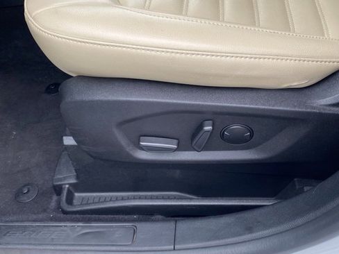 Used 2022 Ford Edge SEL image 29