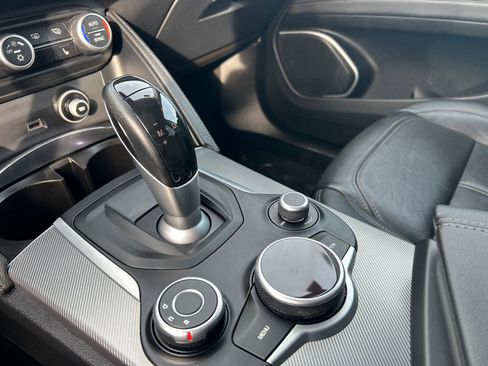 Used 2018 Alfa Romeo Stelvio Sport w/ Quick Order Package 22J Sport image 19