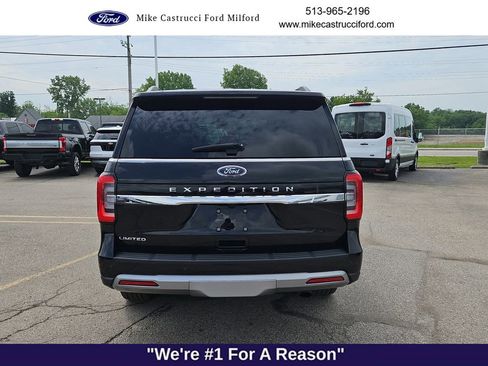 Used 2024 Ford Expedition Limited AWD/4WD image 4