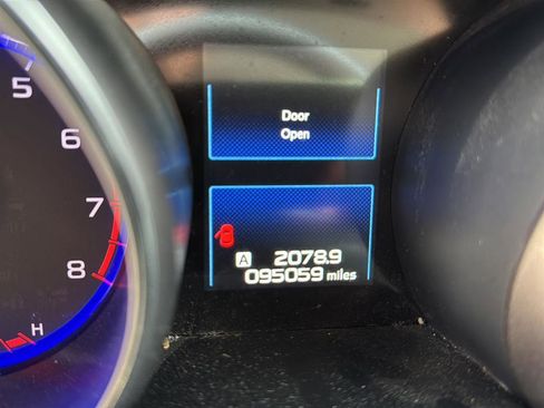 Used 2017 Subaru Outback 3.6R Limited w/ Popular Package #5 image 18