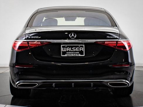 Certified 2022 Mercedes-Benz S 500 4MATIC image 7