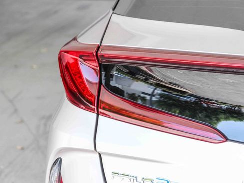 Used 2017 Toyota Prius Prime Premium w/ Carpet Mat Package FWD image 7