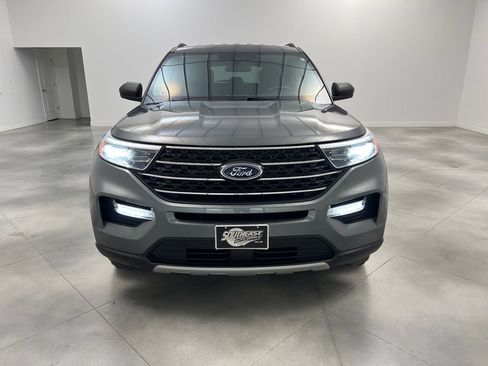 Used 2024 Ford Explorer XLT w/ Equipment Group 202A image 2