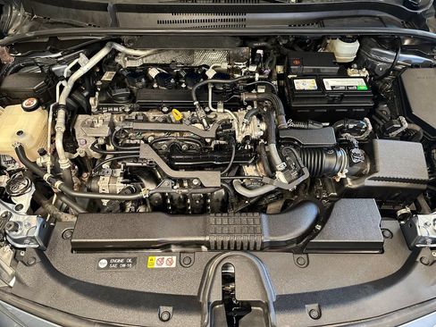 Used 2020 Toyota Corolla SE FWD image 23