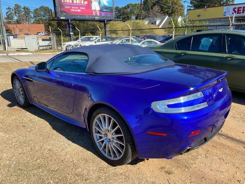 Used 2010 Aston Martin V8 Vantage Roadster RWD image 4