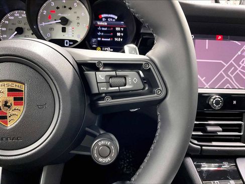 New 2026 Porsche Macan Turbo image 20