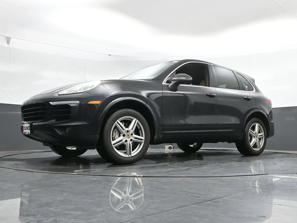 Used 2017 Porsche Cayenne S AWD/4WD image 43