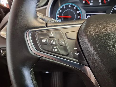 Used 2025 Chevrolet Malibu RS FWD image 25