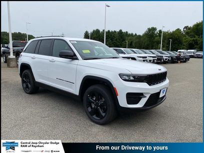 New 2025 Jeep Grand Cherokee Altitude