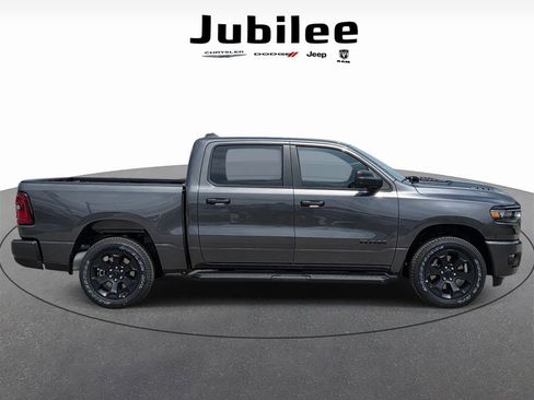 New 2026 RAM 1500 Express AWD/4WD image 32