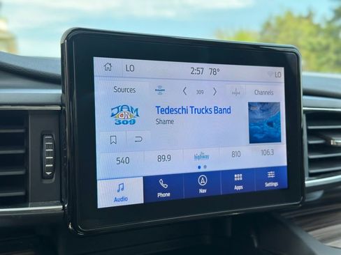 Used 2020 Ford Explorer Limited w/ Class III Trailer Tow Package RWD image 38