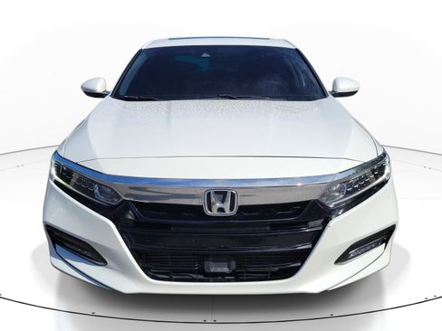 Used 2019 Honda Accord EX image 2