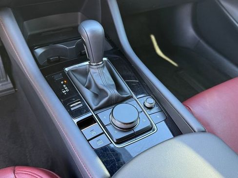 Used 2024 MAZDA MAZDA3 s image 22