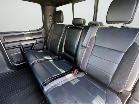 Used 2019 Ford F150 Raptor AWD/4WD image 18