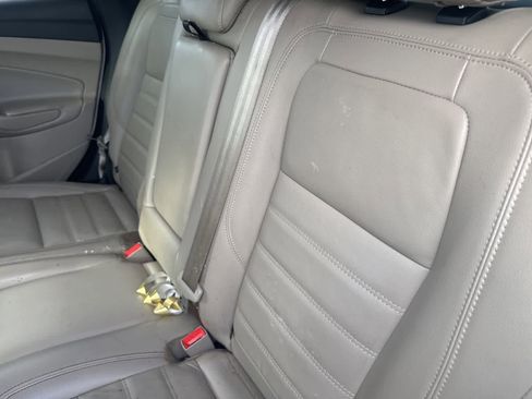 Used 2018 Ford Escape Titanium w/ Ford Safe & Smart Package image 23