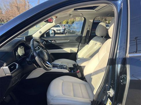 Used 2022 MAZDA CX-5 AWD 2.5 S w/ Premium Package image 11