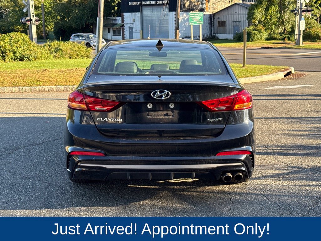 Used 2018 Hyundai Elantra Sport FWD image 6