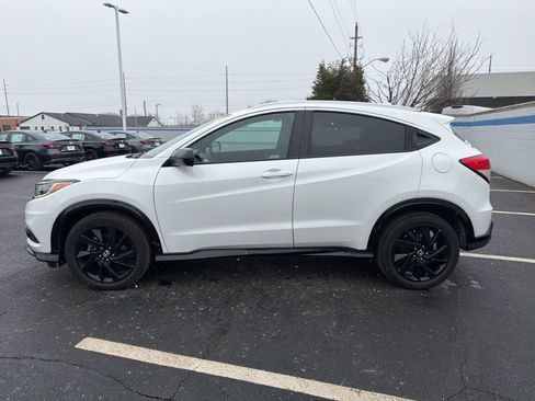 Certified 2022 Honda HR-V Sport image 2