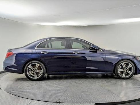 Used 2018 Mercedes-Benz E 300 image 8