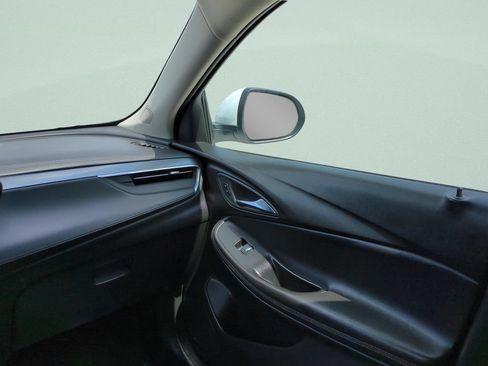 Used 2024 Buick Encore GX Sport Touring FWD image 13