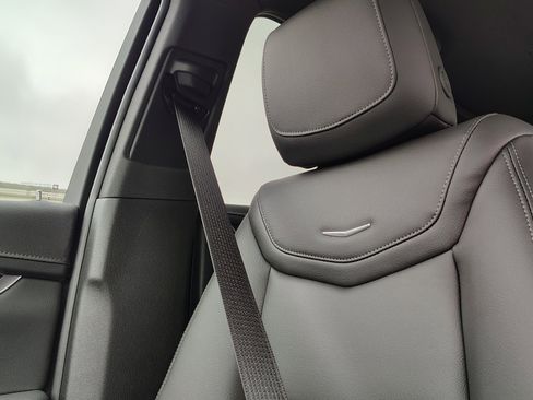 New 2025 Cadillac XT5 Luxury w/ LPO, Floor Liner Package image 31