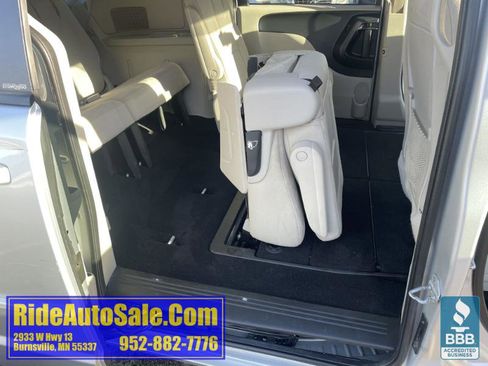 Used 2011 Dodge Grand Caravan Mainstreet w/ PWR Convenience Group image 33