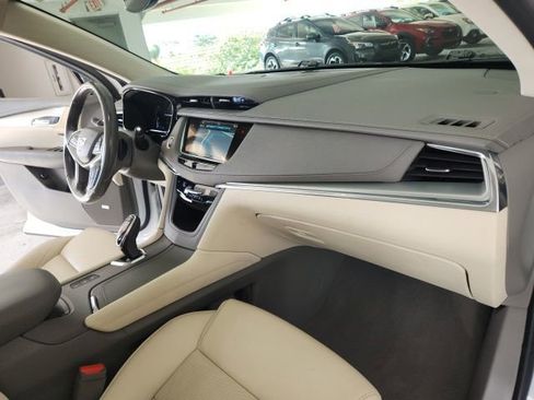 Used 2019 Cadillac XT5 Luxury image 25