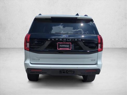 New 2026 Ford Expedition Max Active RWD image 8