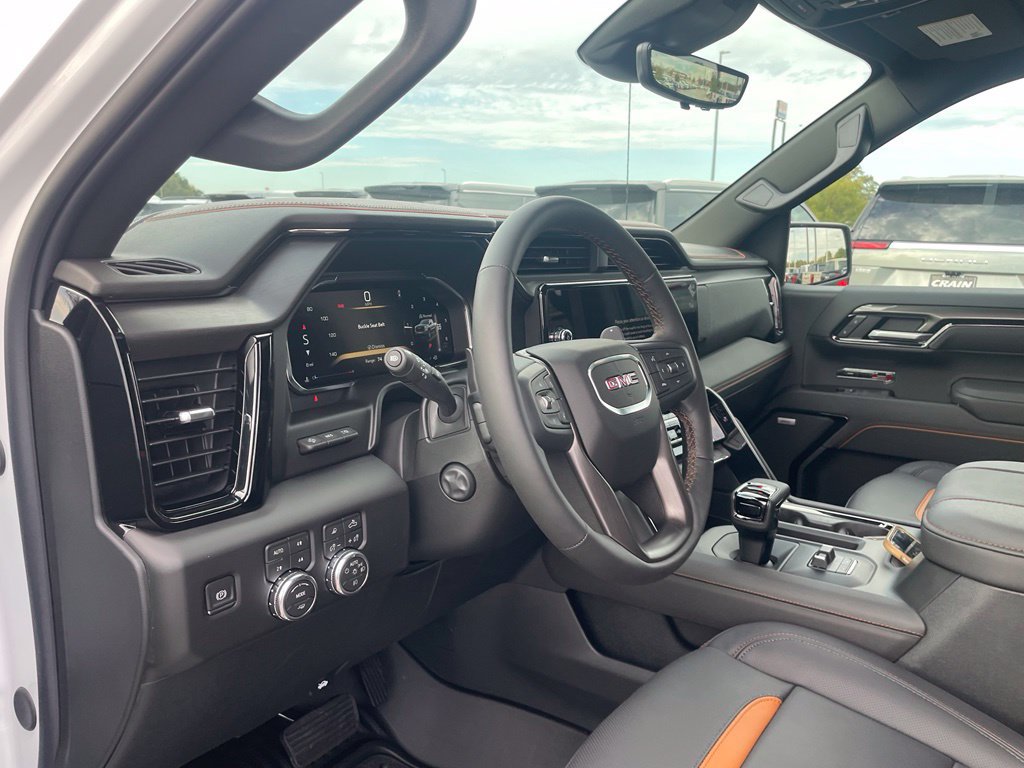 New 2026 GMC Sierra 1500 AT4 w/ AT4 Premium Package AWD/4WD image 12