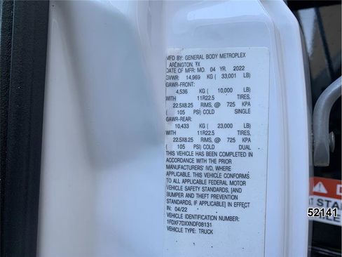 Used 2022 Ford F750 2WD Regular Cab Super Duty image 17