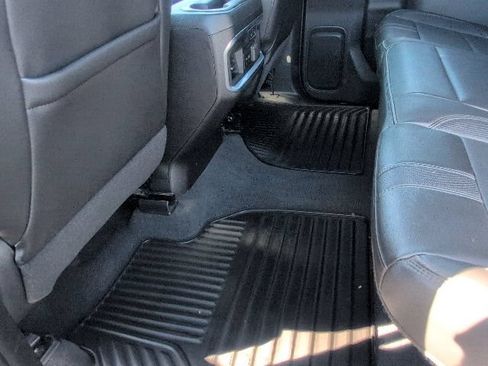 Used 2021 Chevrolet Silverado 1500 High Country w/ Z71 Off-Road Package AWD/4WD image 35