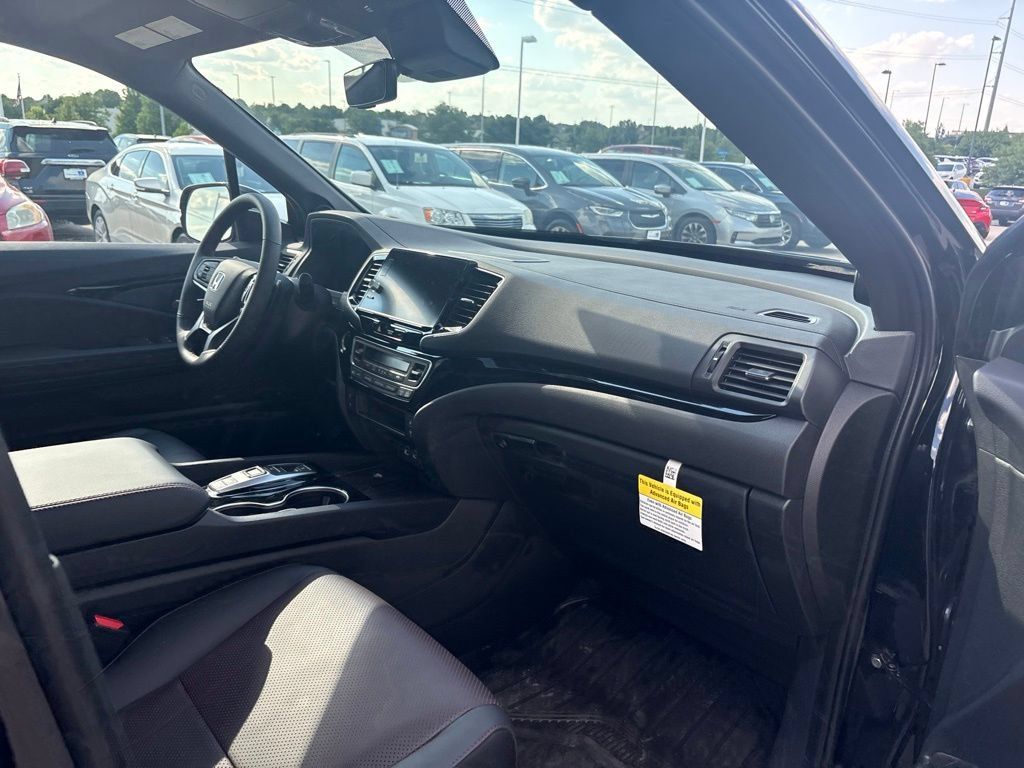 Certified 2026 Honda Ridgeline Black Edition image 27