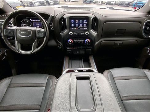 Used 2022 GMC Sierra 3500 Denali w/ Denali Ultimate Package image 16