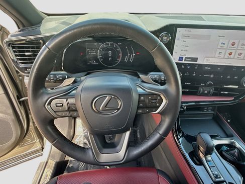 Used 2024 Lexus NX 250 FWD w/ Cold Area Package image 10