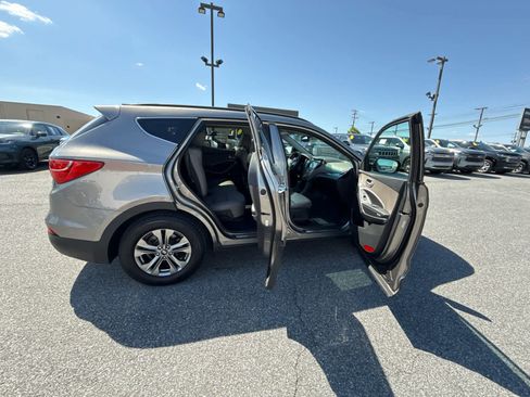 Used 2016 Hyundai Santa Fe Sport w/ Option Group 04 AWD/4WD image 33