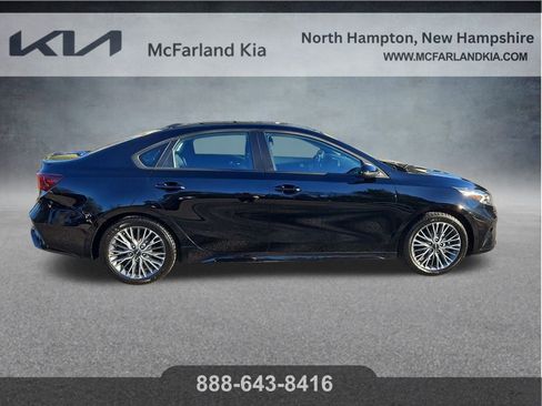 Used 2023 Kia Forte GT-Line w/ GT-Line Premium Package image 8