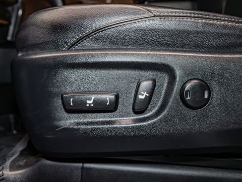 Used 2021 Toyota 4Runner Nightshade image 19