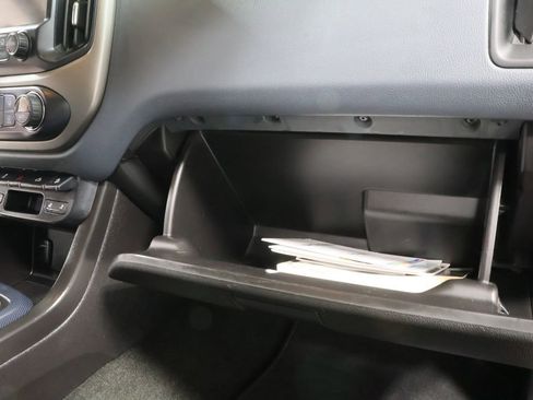 Used 2016 Chevrolet Colorado Z71 image 28