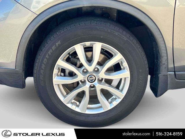 Used 2020 Nissan Rogue SV AWD/4WD image 12