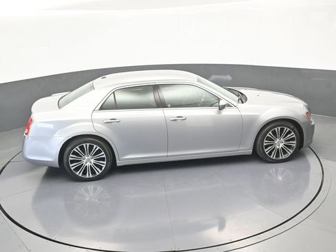 Used 2014 Chrysler 300 S image 49